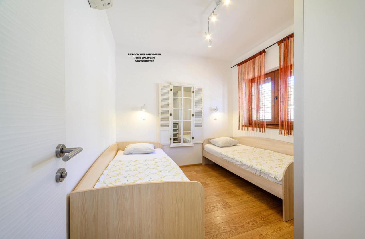 Sibenik Boats Apartment Raslina Luaran gambar