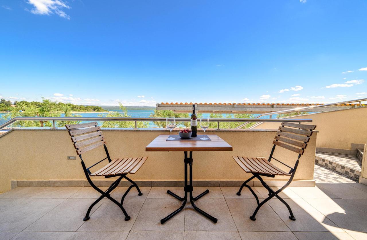 Sibenik Boats Apartment Raslina Luaran gambar